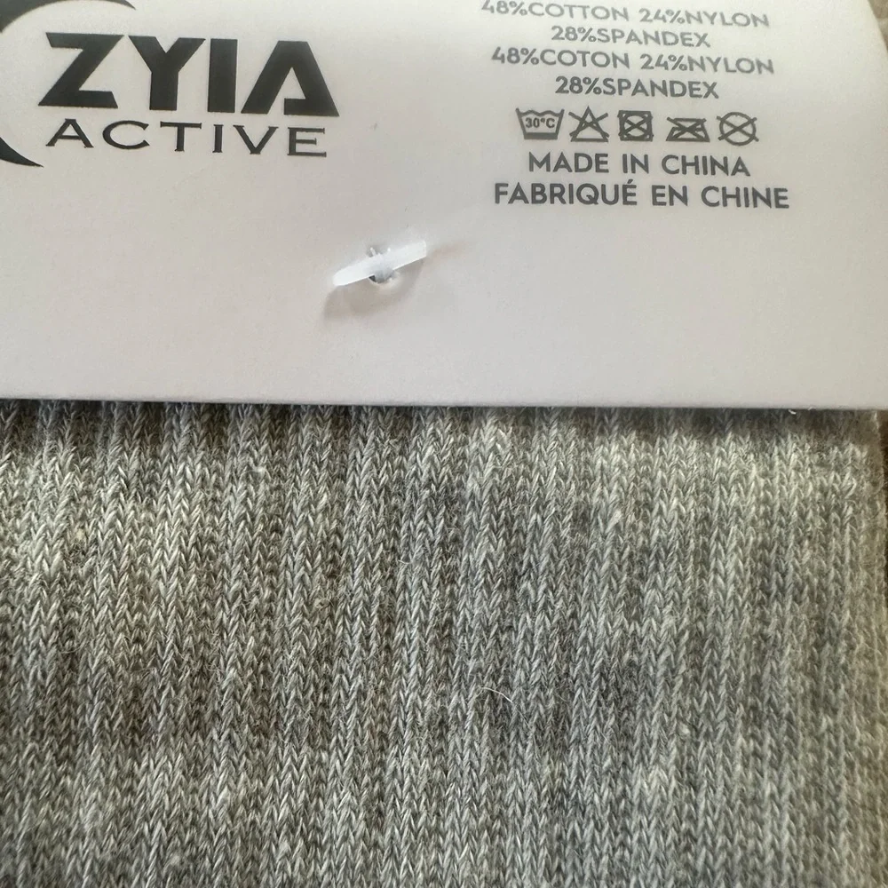 ZYIA Grey and White Ribbed Athletic Crew Socks